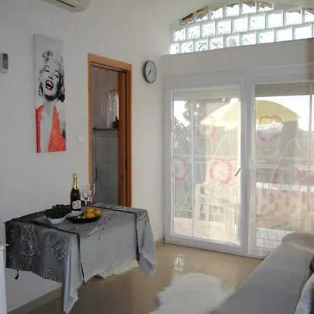 Croatia Borik Holiday For Couple On The Sea View D1 Zadar